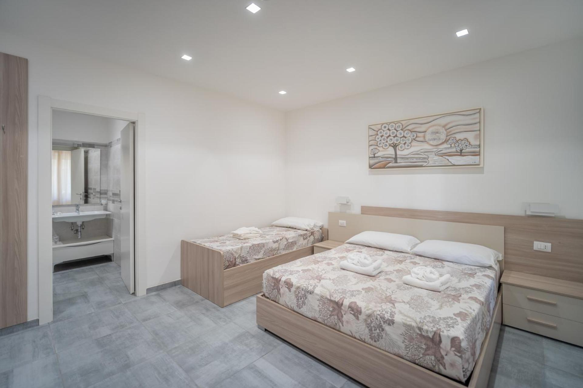 Vincent B&B - vicini al mare Scalea Exterior foto